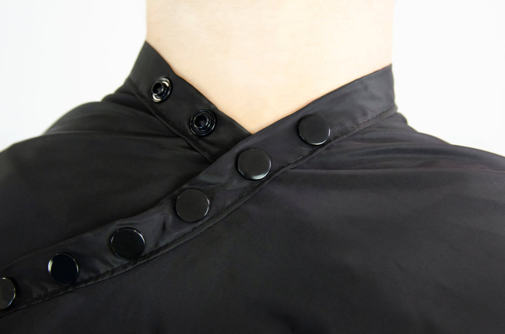 MOOD Cutting Cape Black – adjustable snap neck fastening