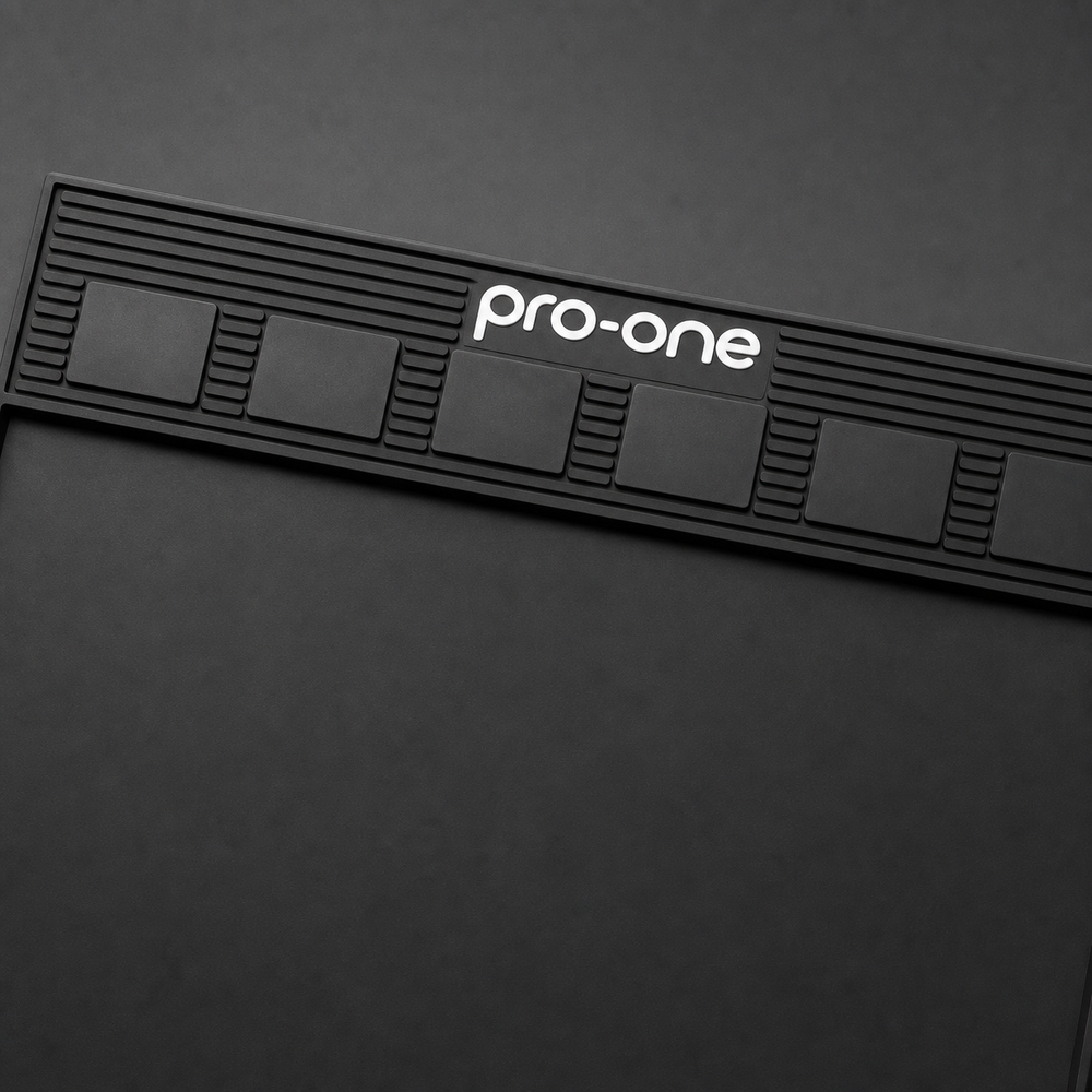 Pro-One Large Magnetic Station Mat magnetic pad detail