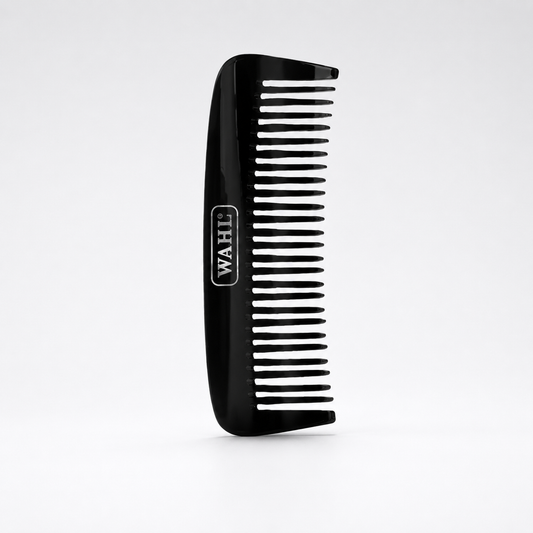 WAHL black Quiff Comb at a three-quarter angle on a white studio background