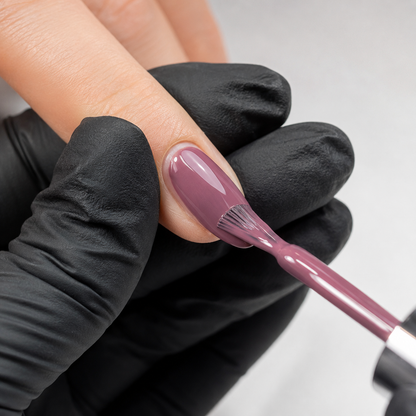 Professional application of ACOS HF054 Dark Grape gel colour