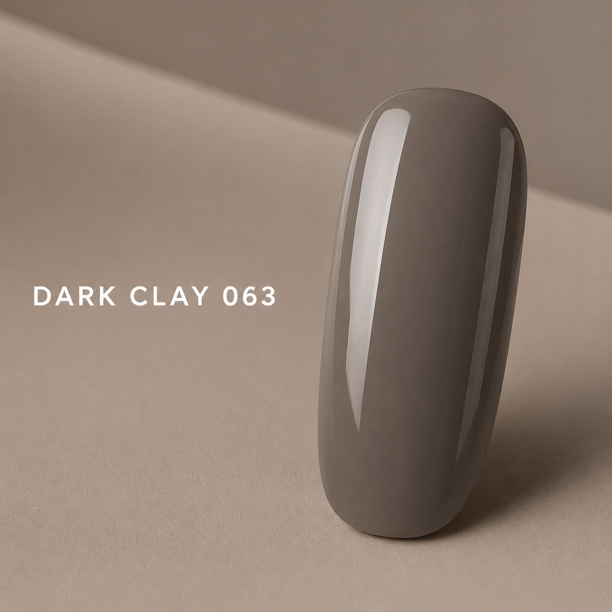 Dark Clay 063 glossy gel-polish nail swatch