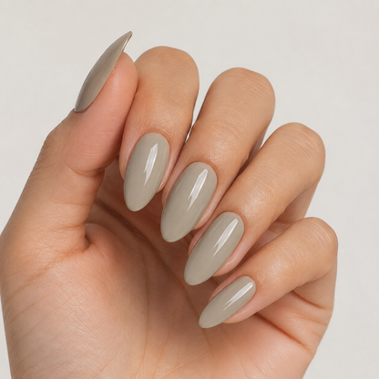 Glossy ACOS Grey 067 gel manicure result on five almond nails