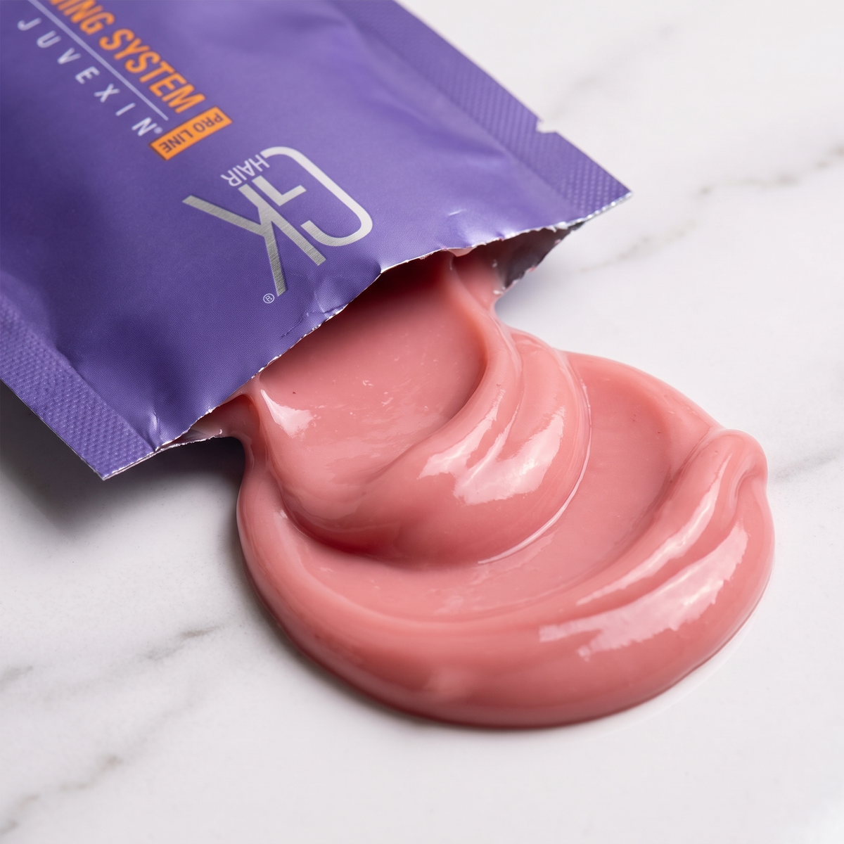 GK Hot Bombshell Masque texture close-up