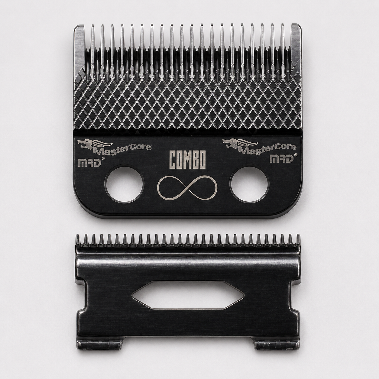 MRD Pro MRD-CD3 black DLC diamond blade and shallow cutting blade close-up