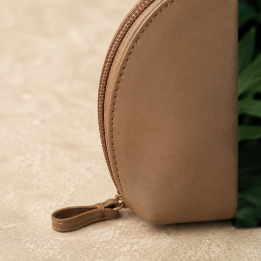 Natural Look naturalSpa travel pouch zipper and stitched edge detail