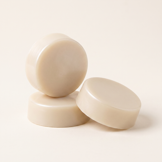 Pale pearl Natural Look Platinum Pearl solid hot wax discs