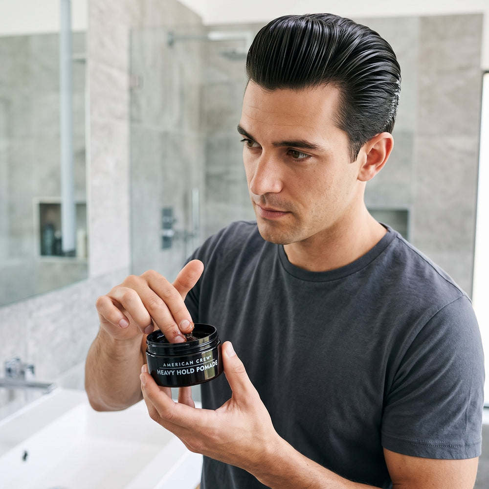American Crew Heavy Hold Pomade 85g – Strong Hold Hair Styling Pomade in use
