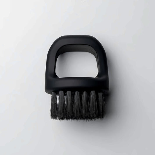 L3VEL3 Large Finger Brush, black neck duster with finger grip