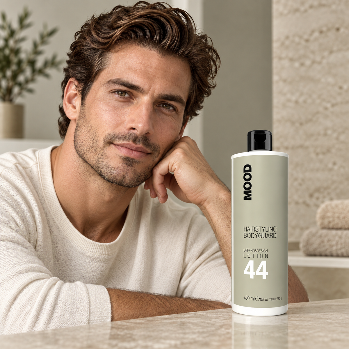 MOOD 44 Defend & Design Lotion 400ml — model or professional use scene