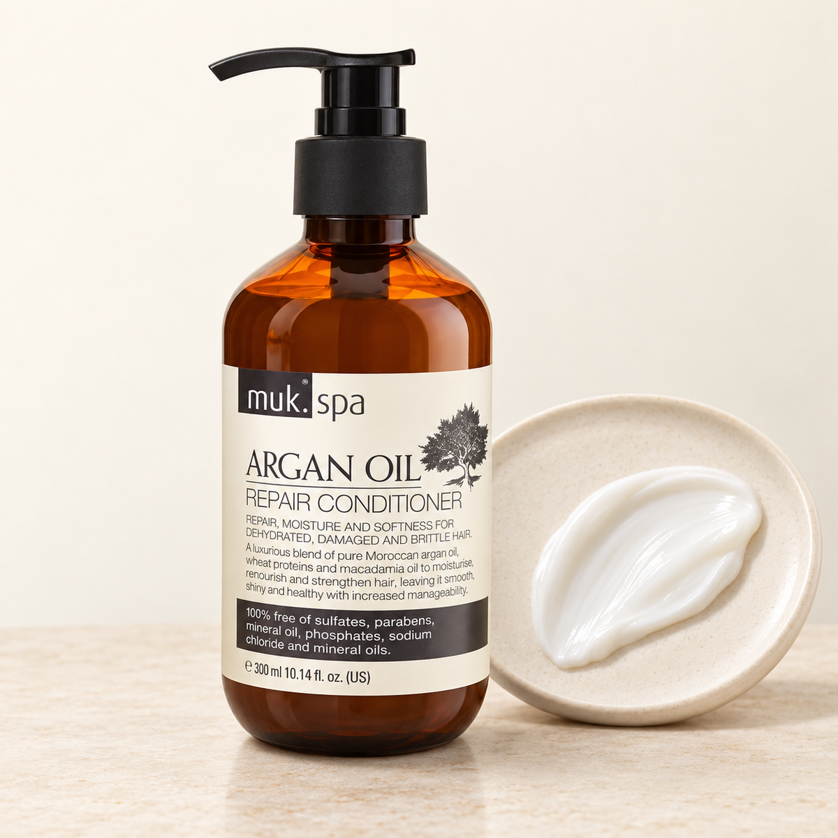 Muk Spa Argan Oil Repair Conditioner 300ml — product and texture detail