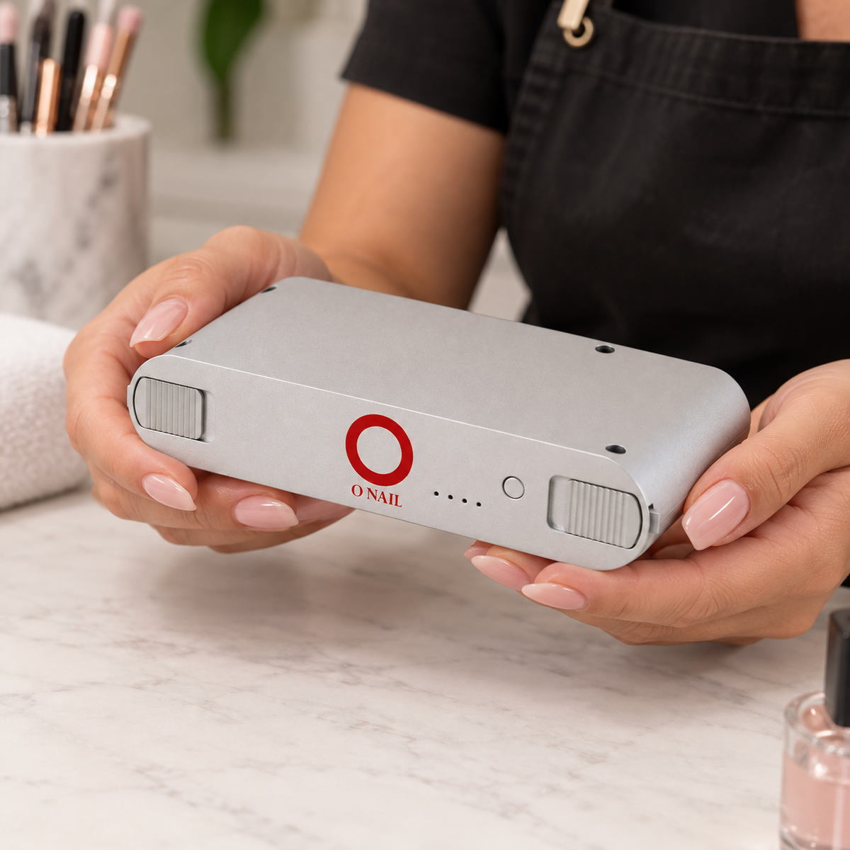 O NAIL Dedicated Battery (one) for AI Nail Lamp — model and salon context
