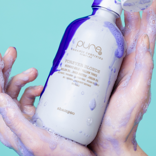 Pure Forever Blonde Shampoo 300ml - benefit and human-use image