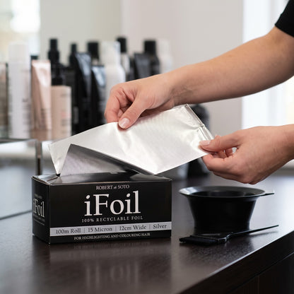 Robert de Soto iFoil silver foil being used for hair colouring