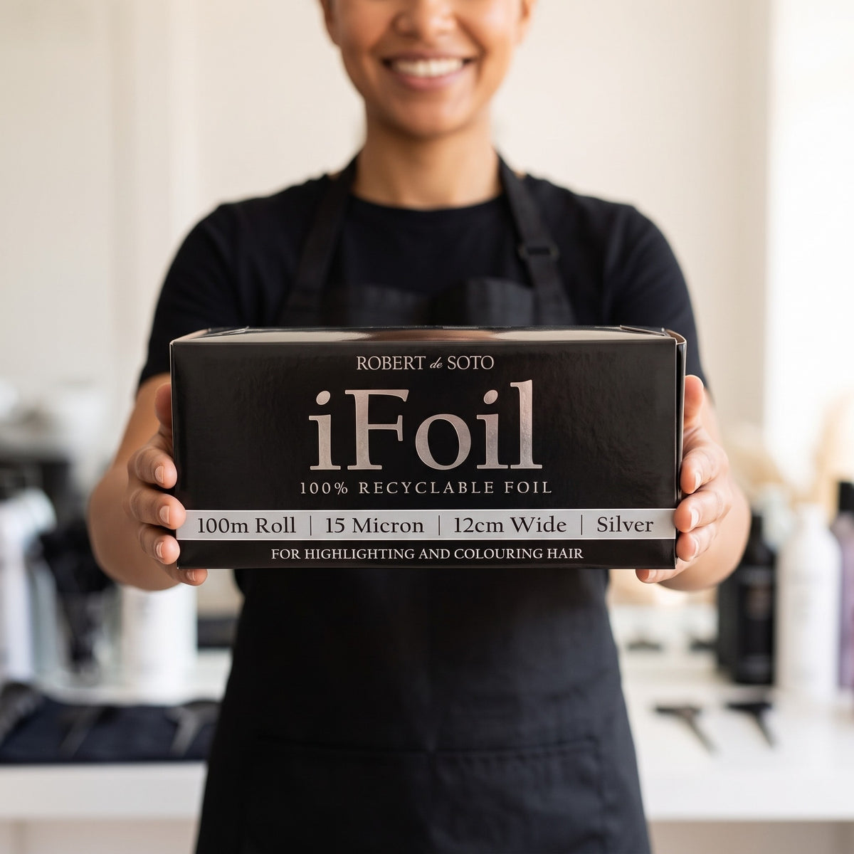 Robert de Soto iFoil 100m silver foil roll lifestyle image